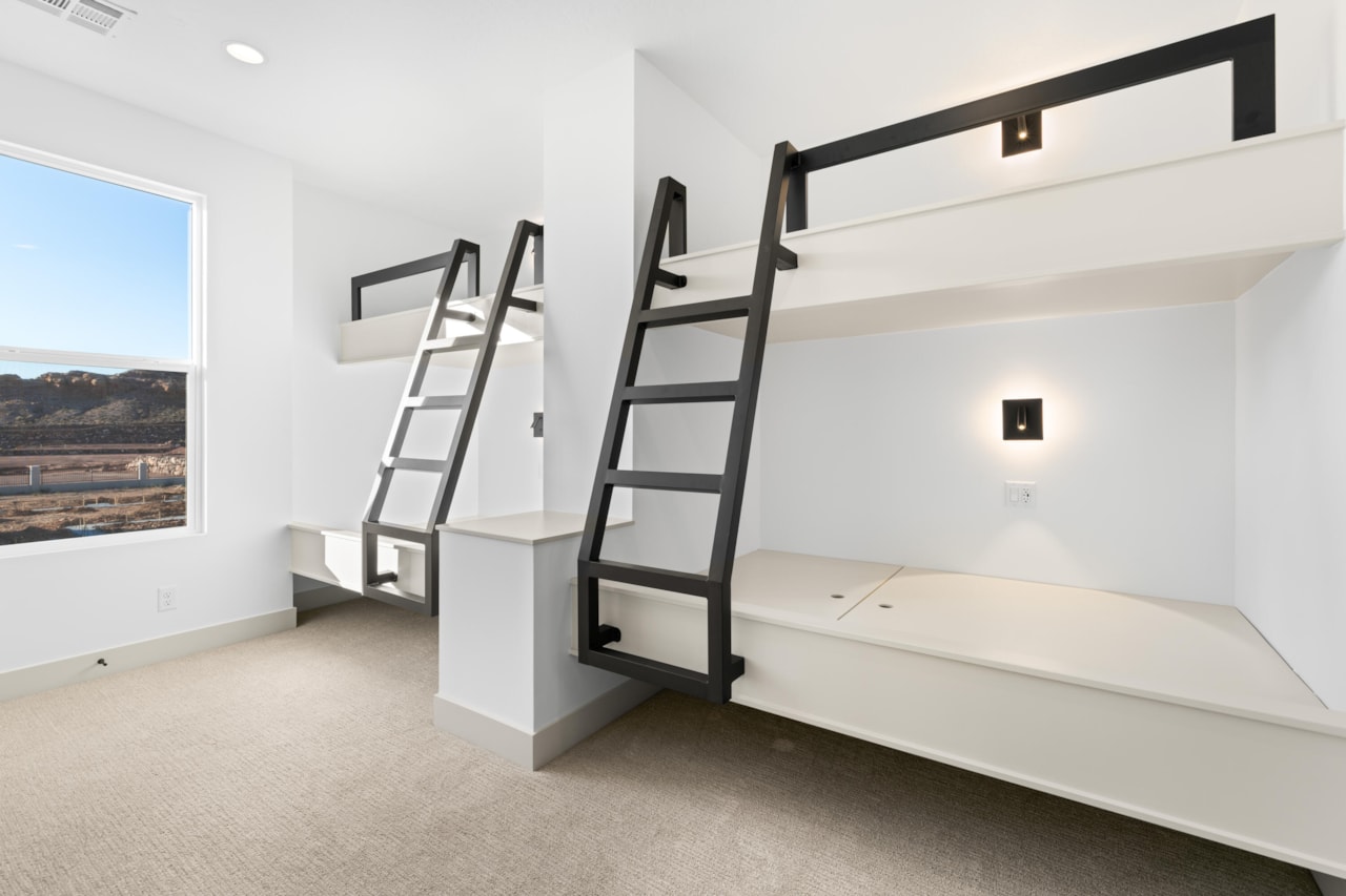 3586 E Amenecer LN #88 Washington, UT 84780 home for sale, MLS#25-266322 - Erika Rogers Photo 14