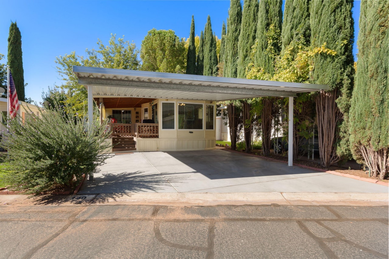 180 N 1100  E #140 Washington, UT 84780 home for sale, MLS#25-266325 - Erika Rogers Photo 18