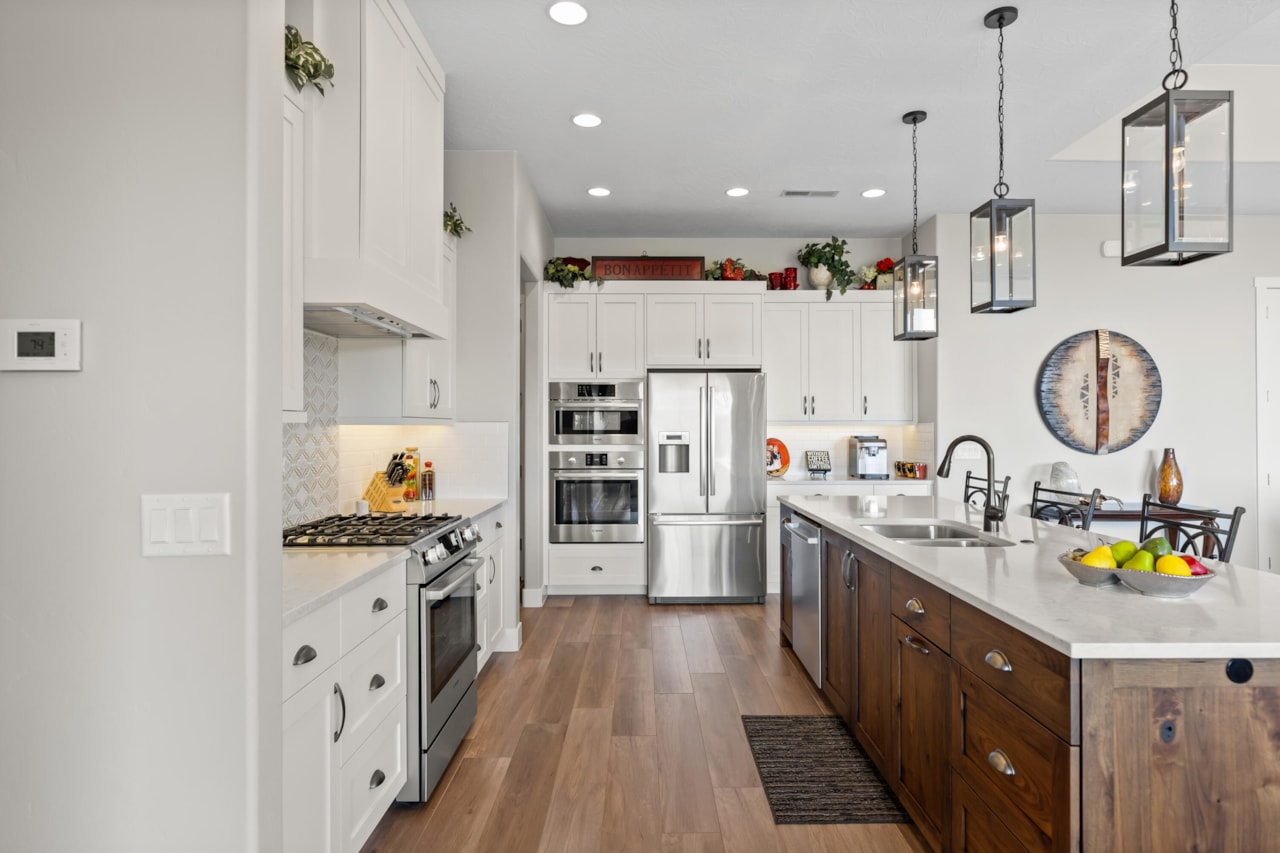 1236 Fairway DR Washington, UT 84780 home for sale, MLS#25-264881 - Erika Rogers Photo 20