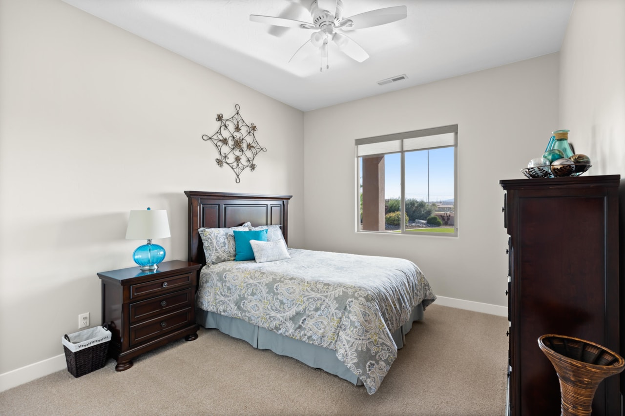 1236 Fairway DR Washington, UT 84780 home for sale, MLS#25-264881 - Erika Rogers Photo 33