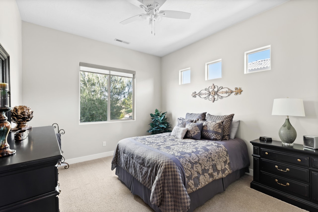 1236 Fairway DR Washington, UT 84780 home for sale, MLS#25-264881 - Erika Rogers Photo 34