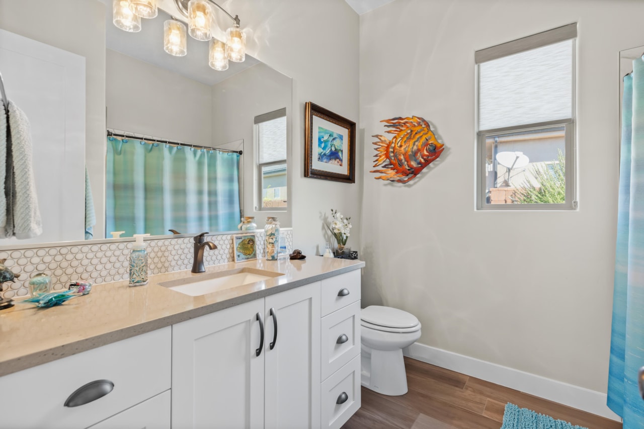 1236 Fairway DR Washington, UT 84780 home for sale, MLS#25-264881 - Erika Rogers Photo 37