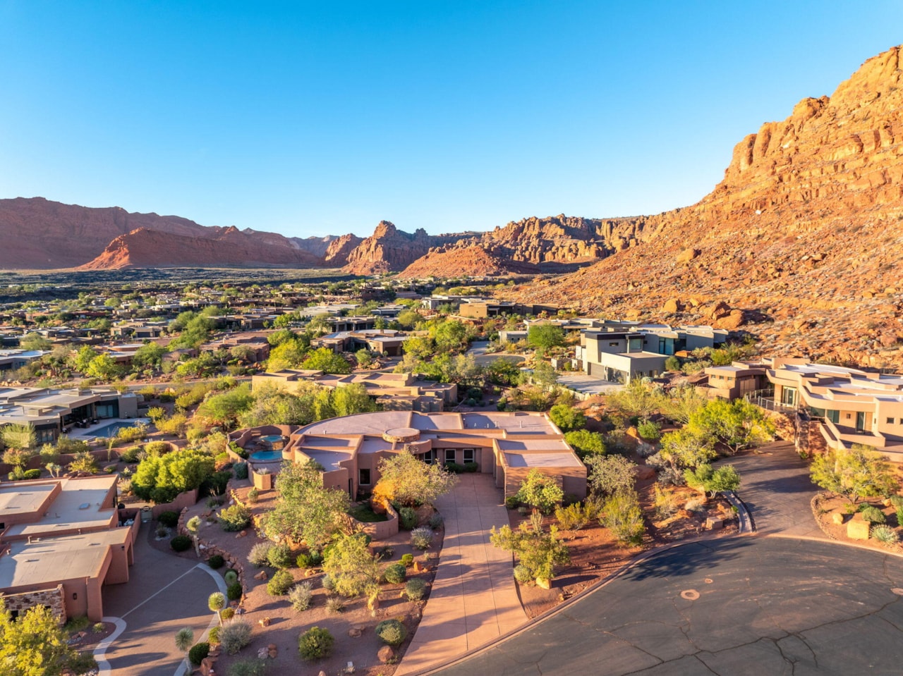 2226 W Lomaki CIR St George, UT 84770 home for sale, MLS#25-266333 - Erika Rogers Photo 43