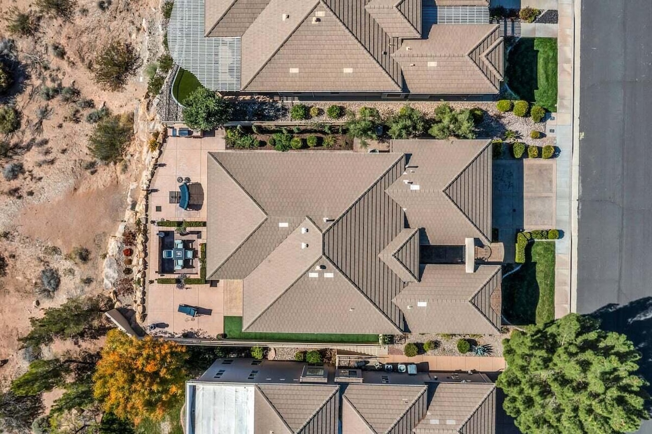 2639 W San Marcus CIR St George, UT 84770 home for sale, MLS#25-266337 - Erika Rogers Photo 39