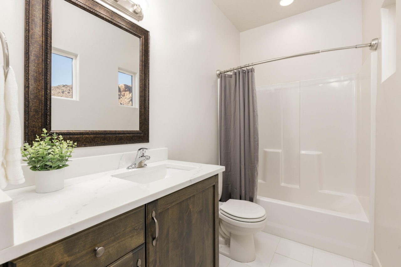 3397 E Maple Mountain DR St George, UT 84790 home for sale, MLS#25-265478 - Erika Rogers Photo 33