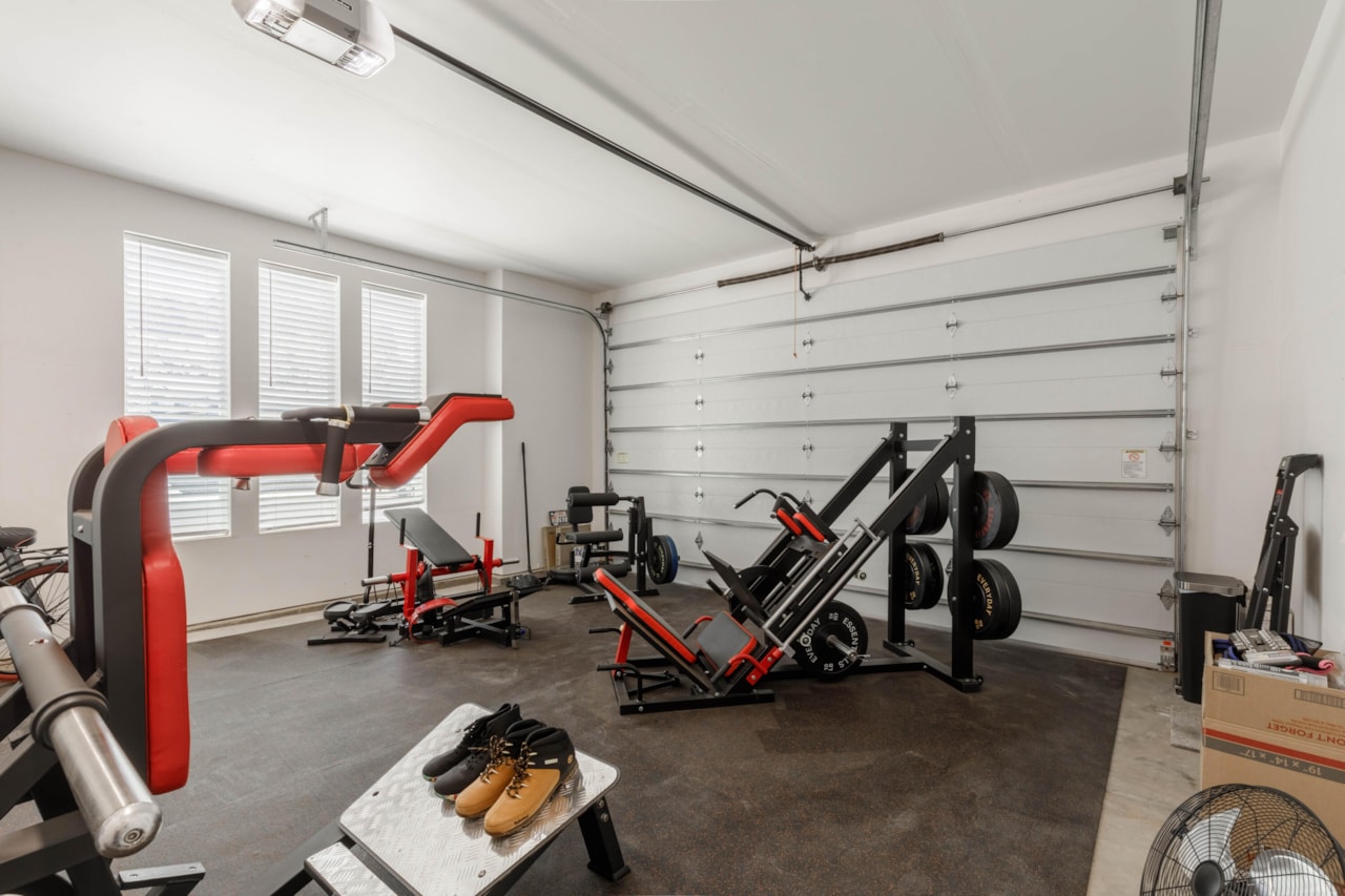 3397 E Maple Mountain DR St George, UT 84790 home for sale, MLS#25-265478 - Erika Rogers Photo 39