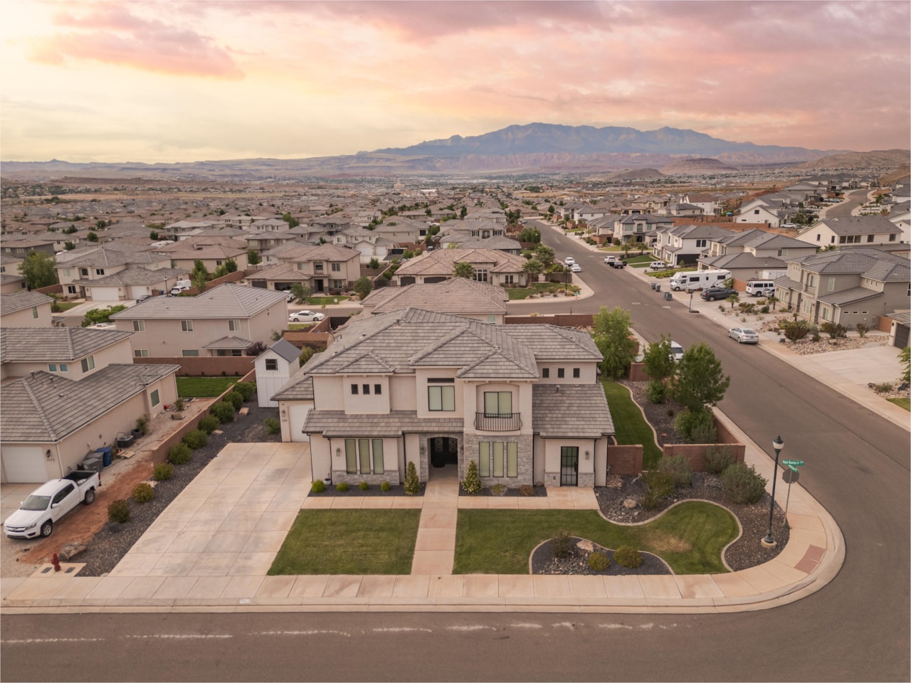 3397 E Maple Mountain DR St George, UT 84790 home for sale, MLS#25-265478 - Erika Rogers Photo 43