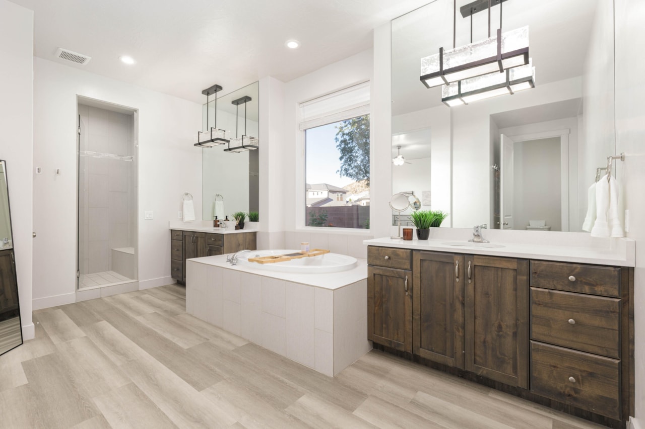 3397 E Maple Mountain DR St George, UT 84790 home for sale, MLS#25-265478 - Erika Rogers Photo 18