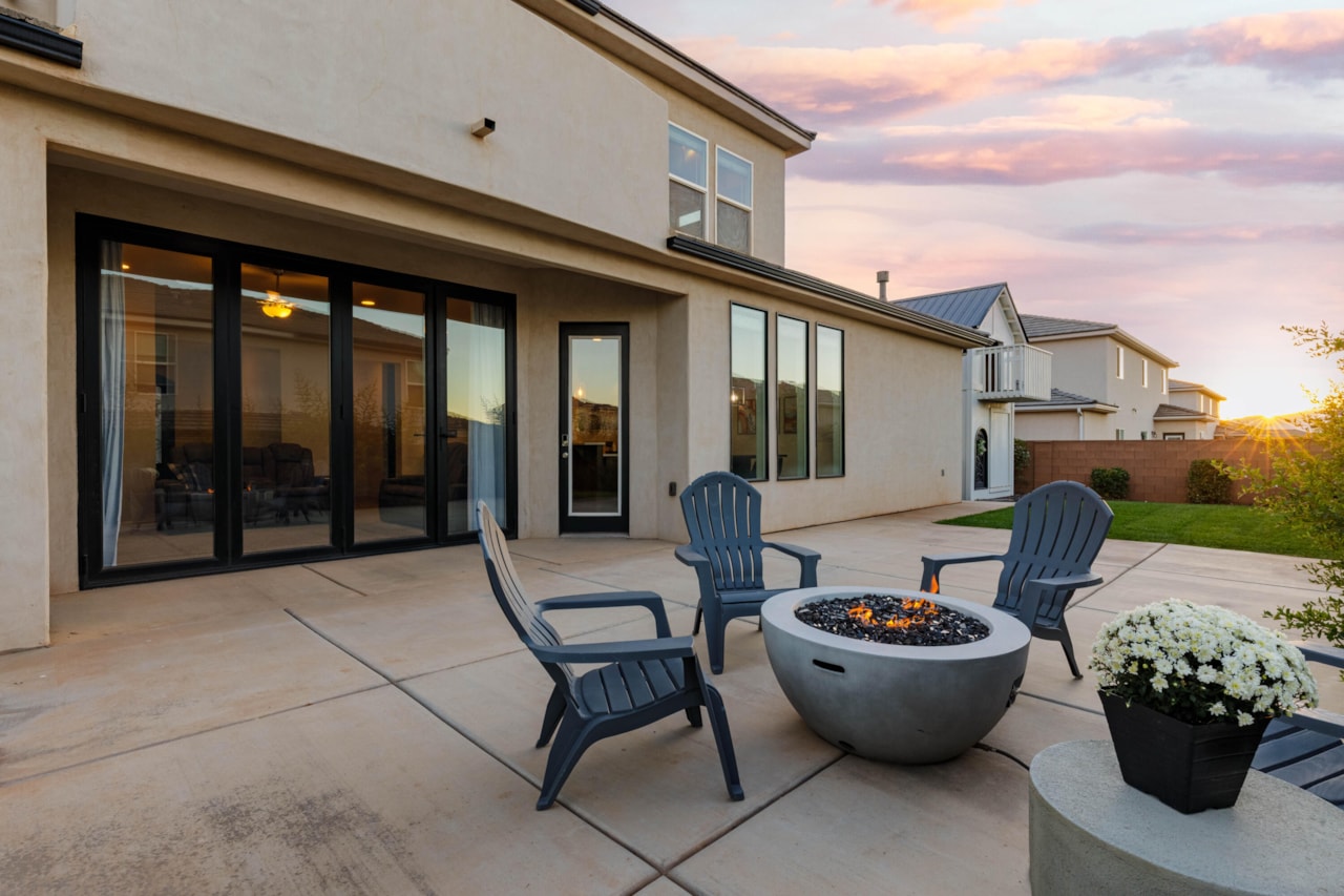 3397 E Maple Mountain DR St George, UT 84790 home for sale, MLS#25-265478 - Erika Rogers Photo 5