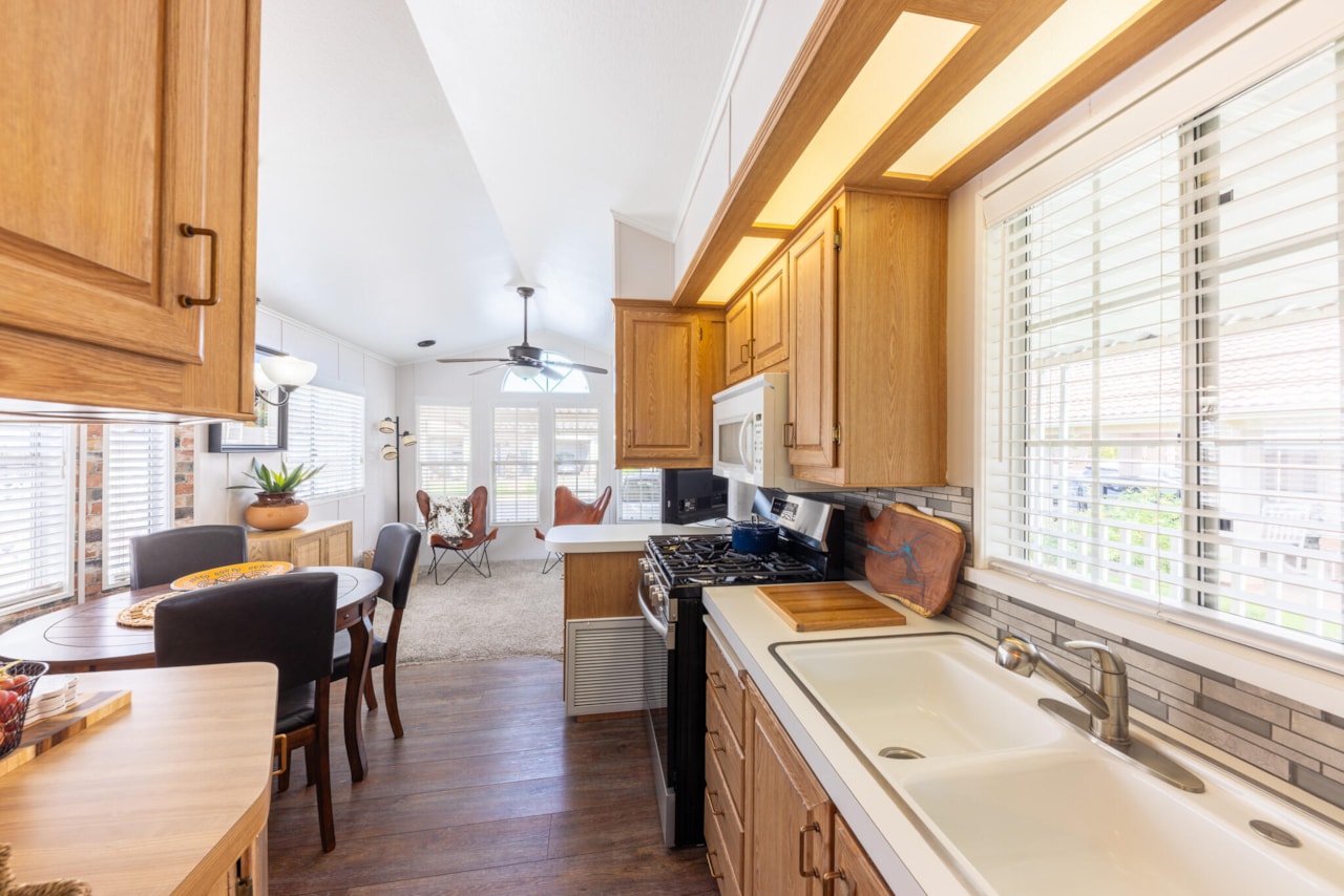 2990 E Riverside #117 St George, UT 84790 home for sale, MLS#25-266344 - Erika Rogers Photo 6