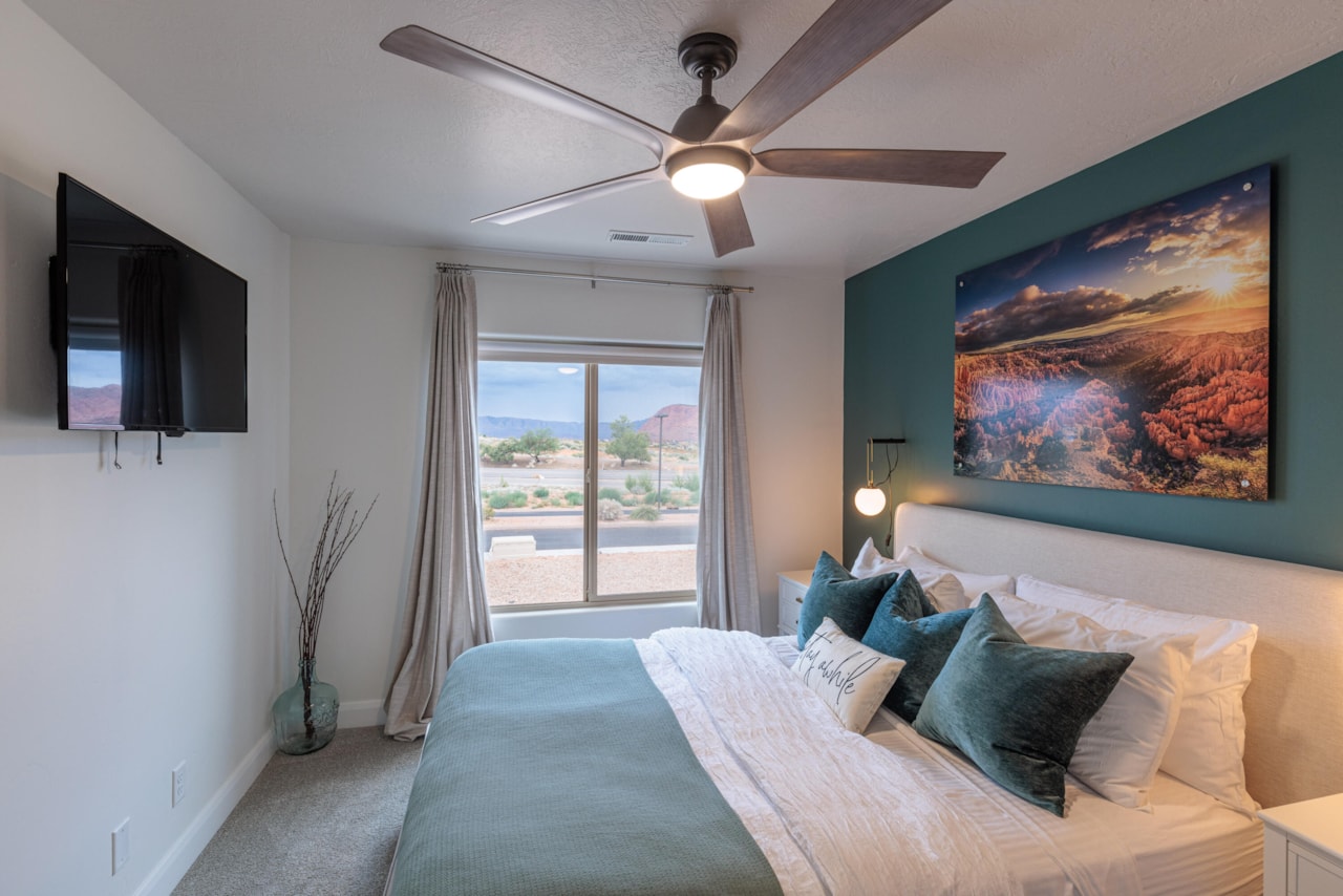 5031 N Escapes DR St George, UT 84770 home for sale, MLS#25-266347 - Erika Rogers Photo 15