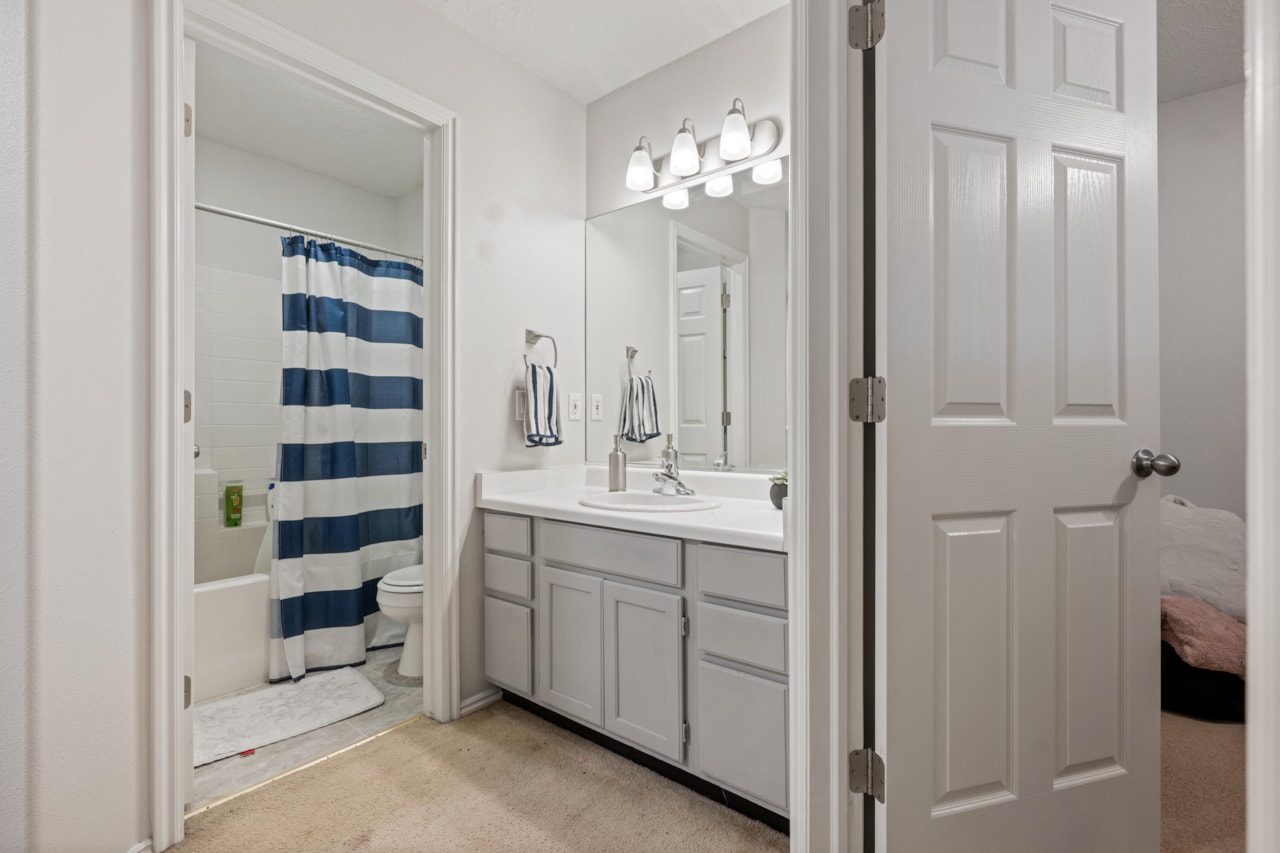 684 W Buena Vista Blvd #1003 Washington, UT 84780 home for sale, MLS#25-266353 - Erika Rogers Photo 6