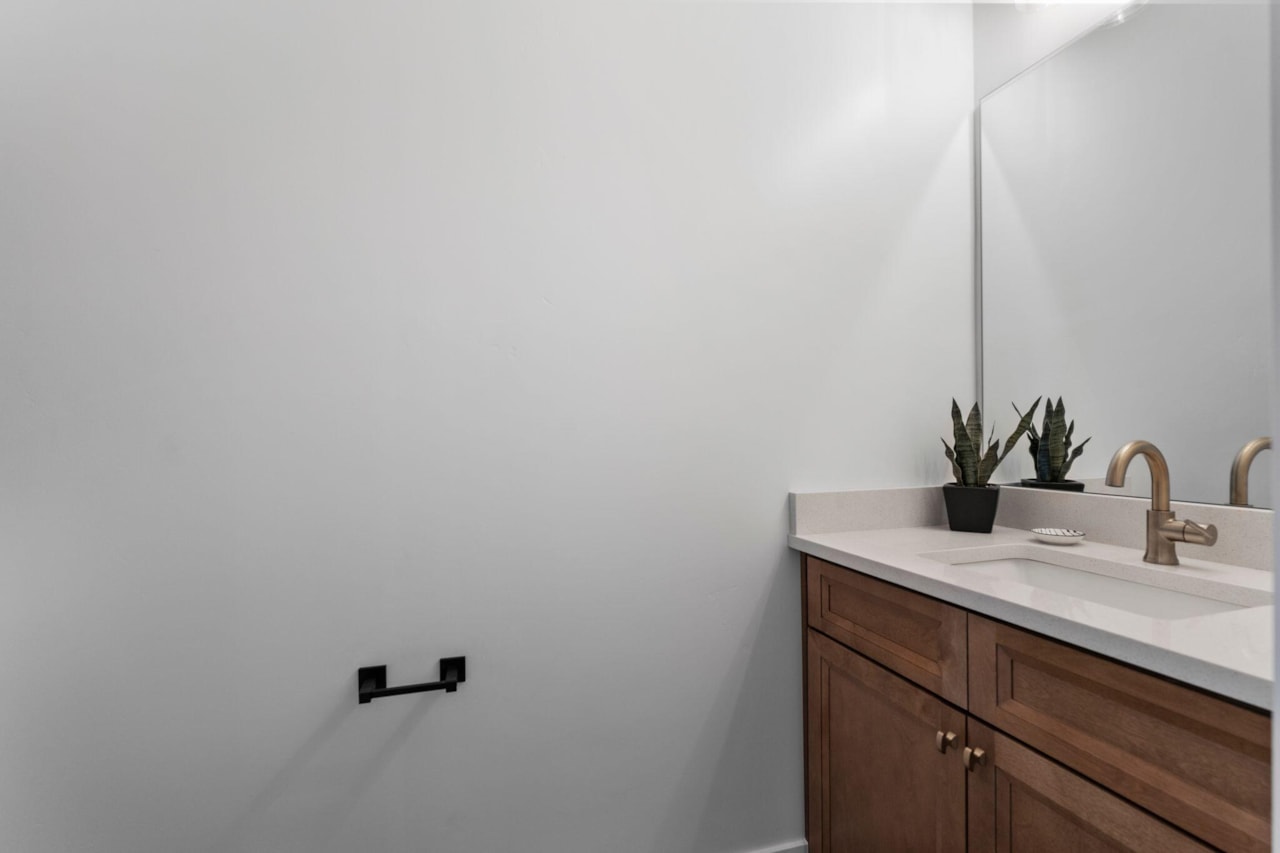 943 E Coyote Crest DR Washington, UT 84780 home for sale, MLS#25-266157 - Erika Rogers Photo 8