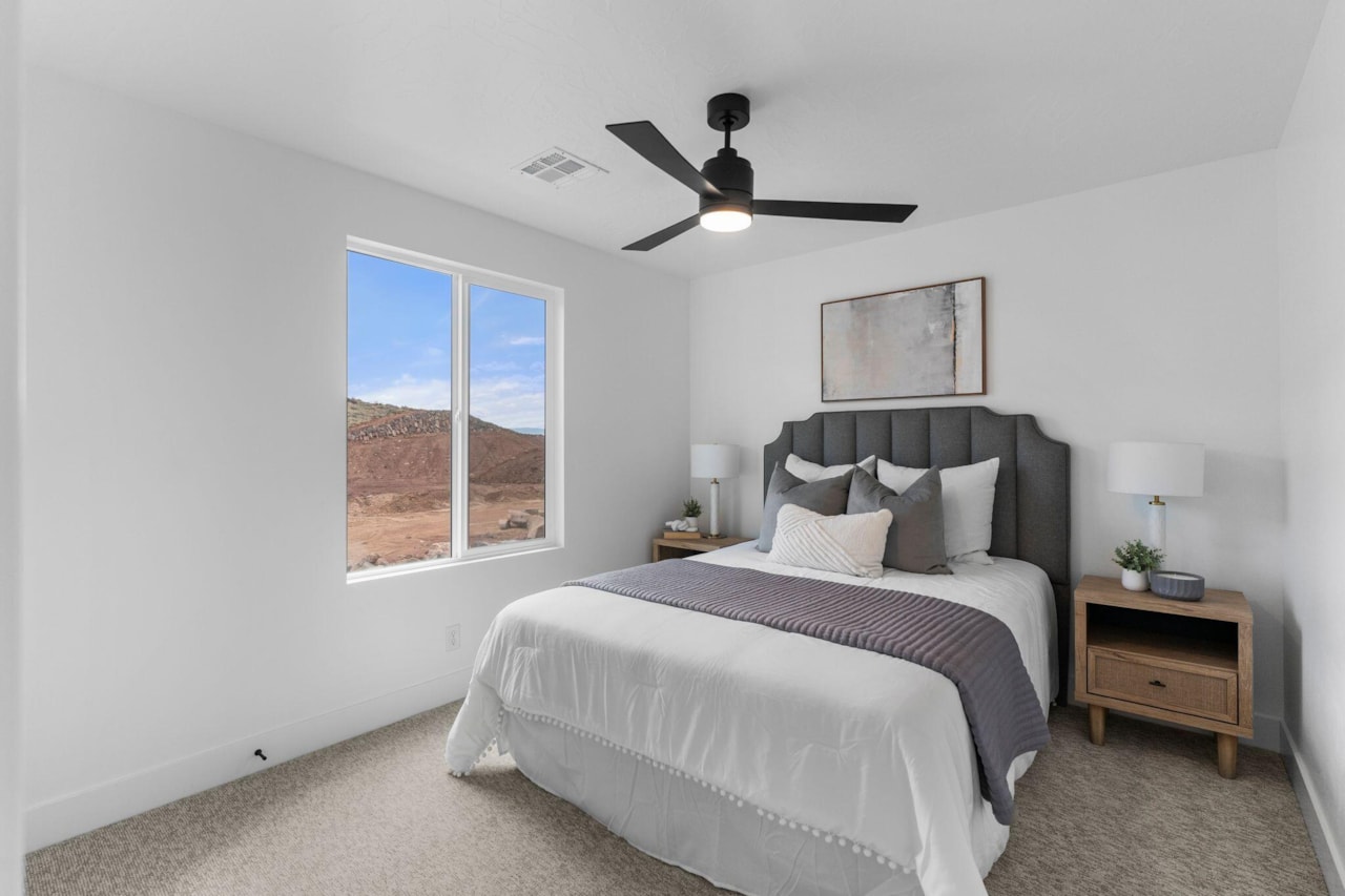 943 E Coyote Crest DR Washington, UT 84780 home for sale, MLS#25-266157 - Erika Rogers Photo 13