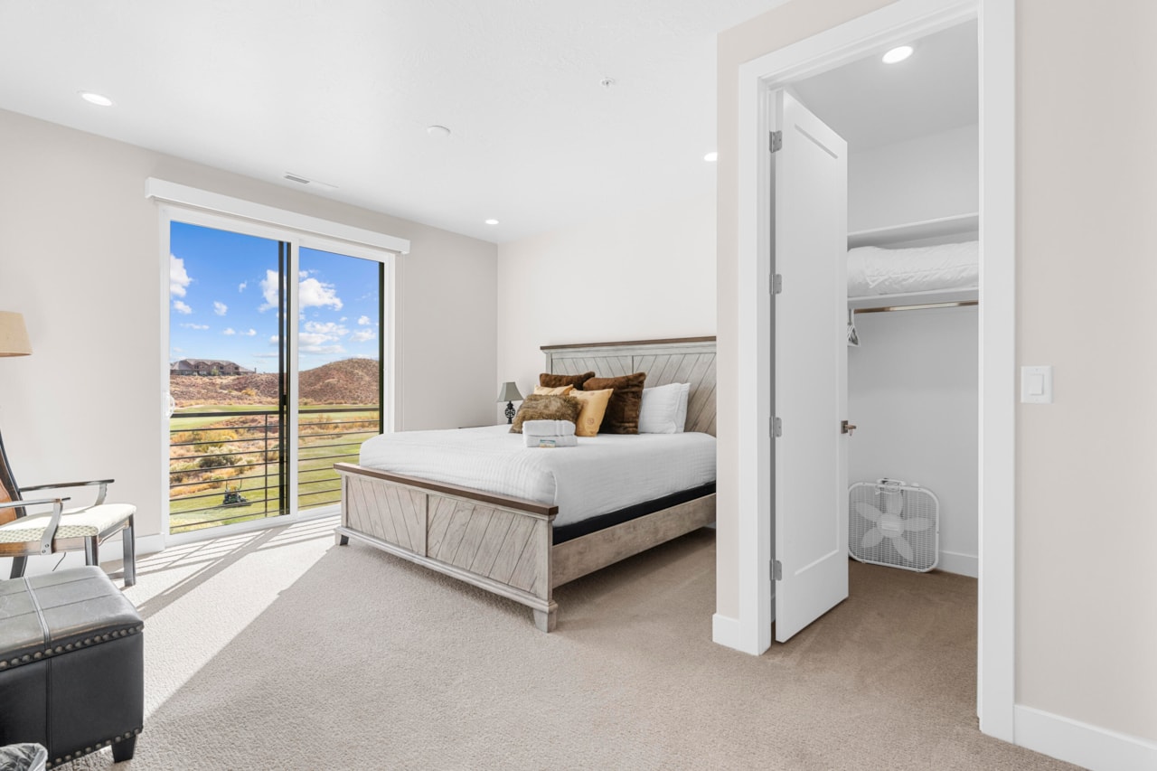 2286 N Double Eagle LN Washington, UT 84780 home for sale, MLS#25-266358 - Erika Rogers Photo 24