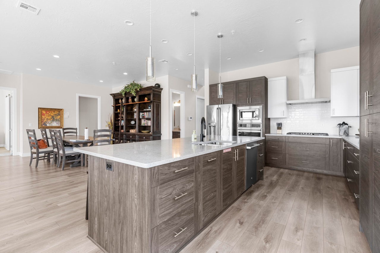 2286 N Double Eagle LN Washington, UT 84780 home for sale, MLS#25-266358 - Erika Rogers Photo 38