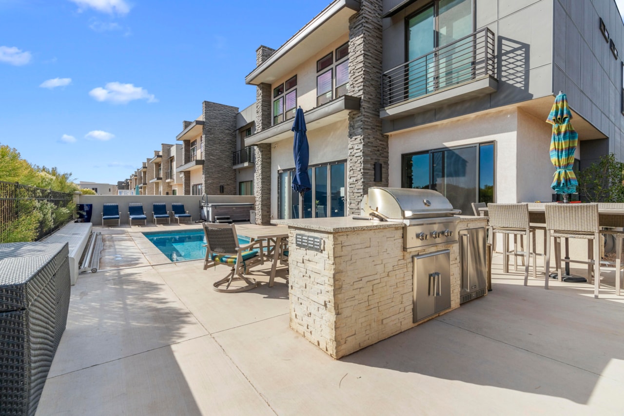 2286 N Double Eagle LN Washington, UT 84780 home for sale, MLS#25-266358 - Erika Rogers Photo 54