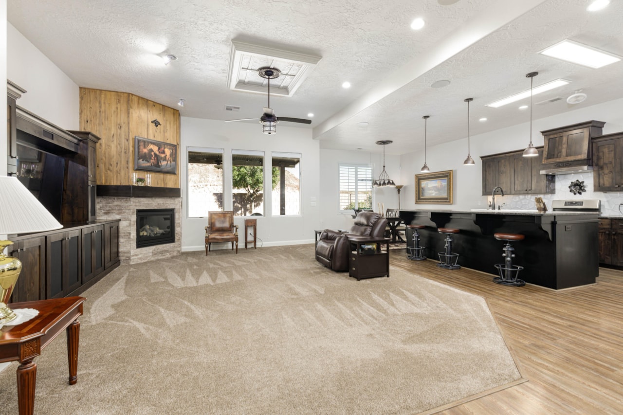 1229 E Black Brush DR Washington, UT 84780 home for sale, MLS#25-264935 - Erika Rogers Photo 8