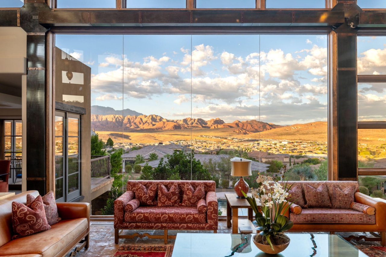 1558 N Harvard Ave Washington, UT 84780 home for sale, MLS#25-258621 - Erika Rogers Photo 6