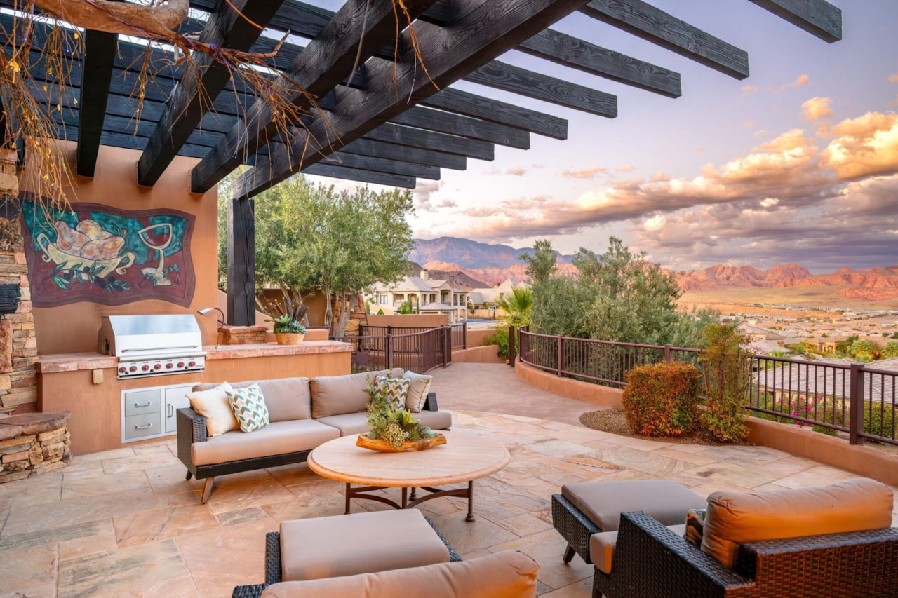 1558 N Harvard Ave Washington, UT 84780 home for sale, MLS#25-258621 - Erika Rogers Photo 13