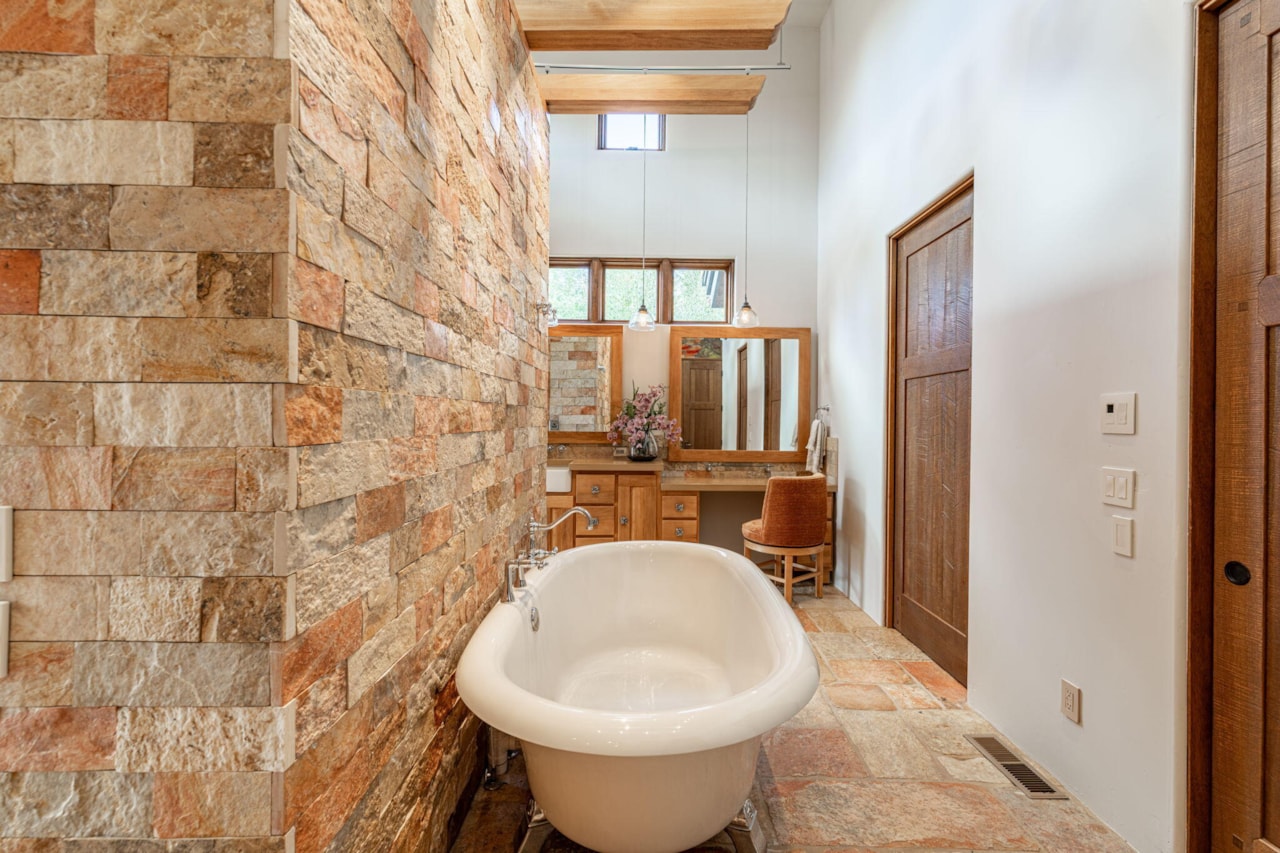 1558 N Harvard Ave Washington, UT 84780 home for sale, MLS#25-258621 - Erika Rogers Photo 46