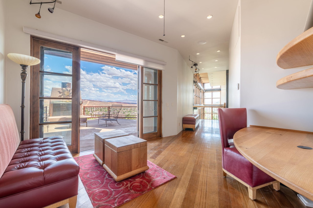 1558 N Harvard Ave Washington, UT 84780 home for sale, MLS#25-258621 - Erika Rogers Photo 61