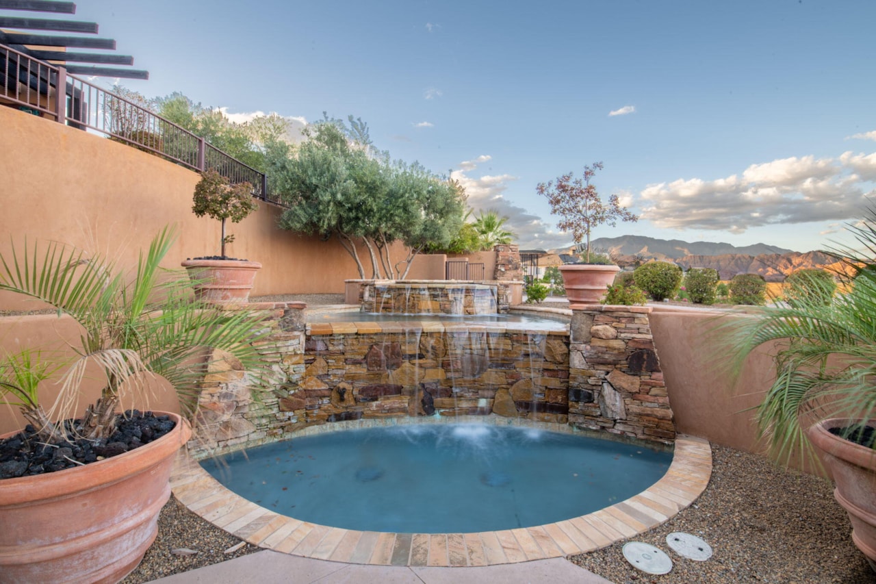 1558 N Harvard Ave Washington, UT 84780 home for sale, MLS#25-258621 - Erika Rogers Photo 76