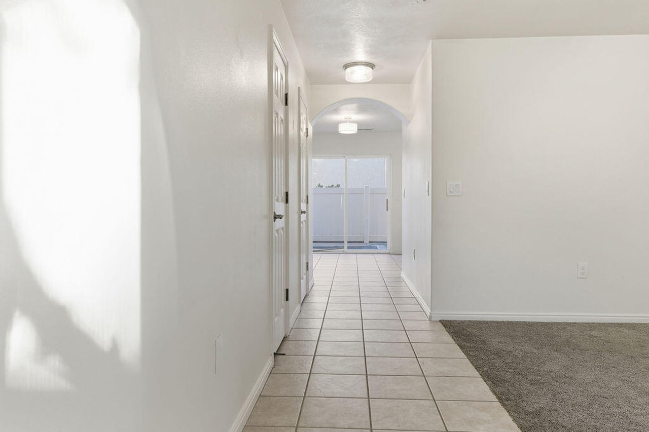 1301 W Indian Hills #31 St George, UT 84770 home for sale, MLS#25-266409 - Erika Rogers Photo 5