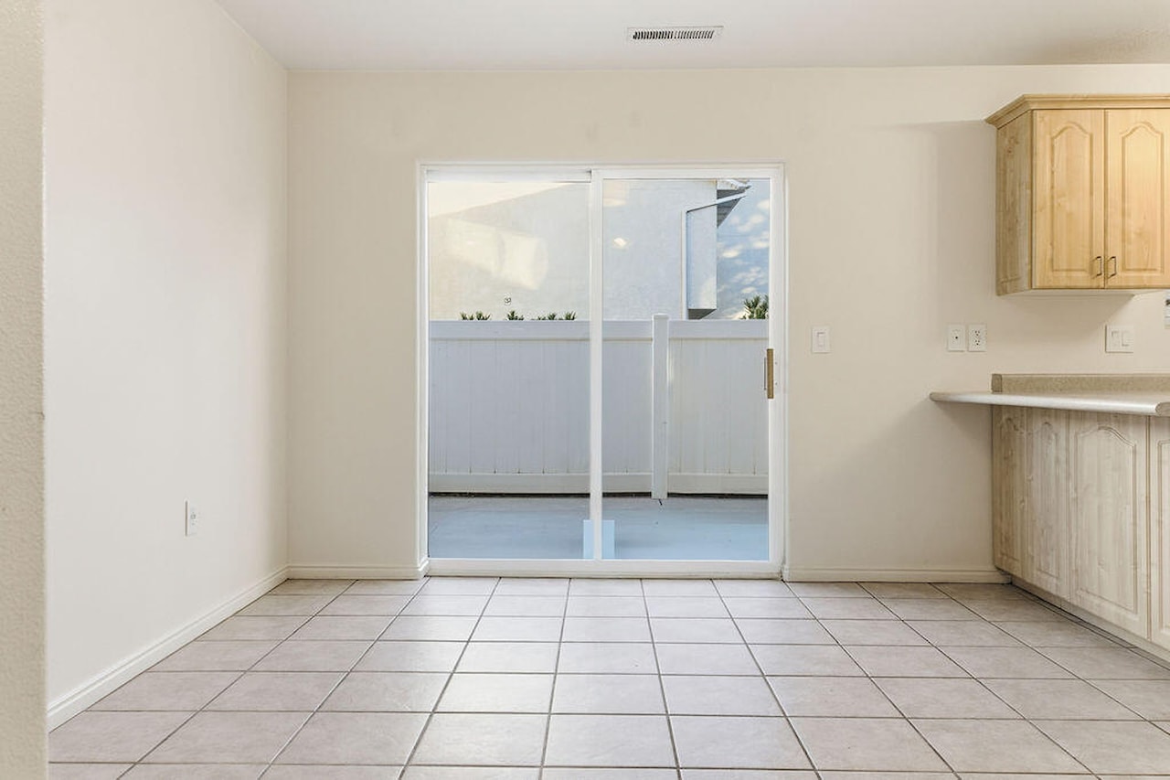 1301 W Indian Hills #31 St George, UT 84770 home for sale, MLS#25-266409 - Erika Rogers Photo 6