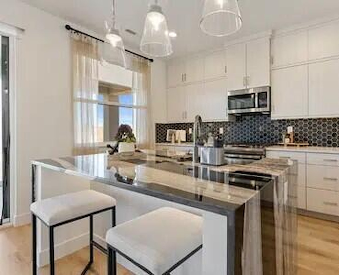 503 W Avery LN St George, UT 84790 home for sale, MLS#25-265994 - Erika Rogers Photo 7