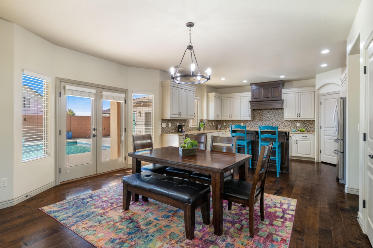 3314 S Noble DR Washington, UT 84780 home for sale, MLS#25-266418 - Erika Rogers Photo 12