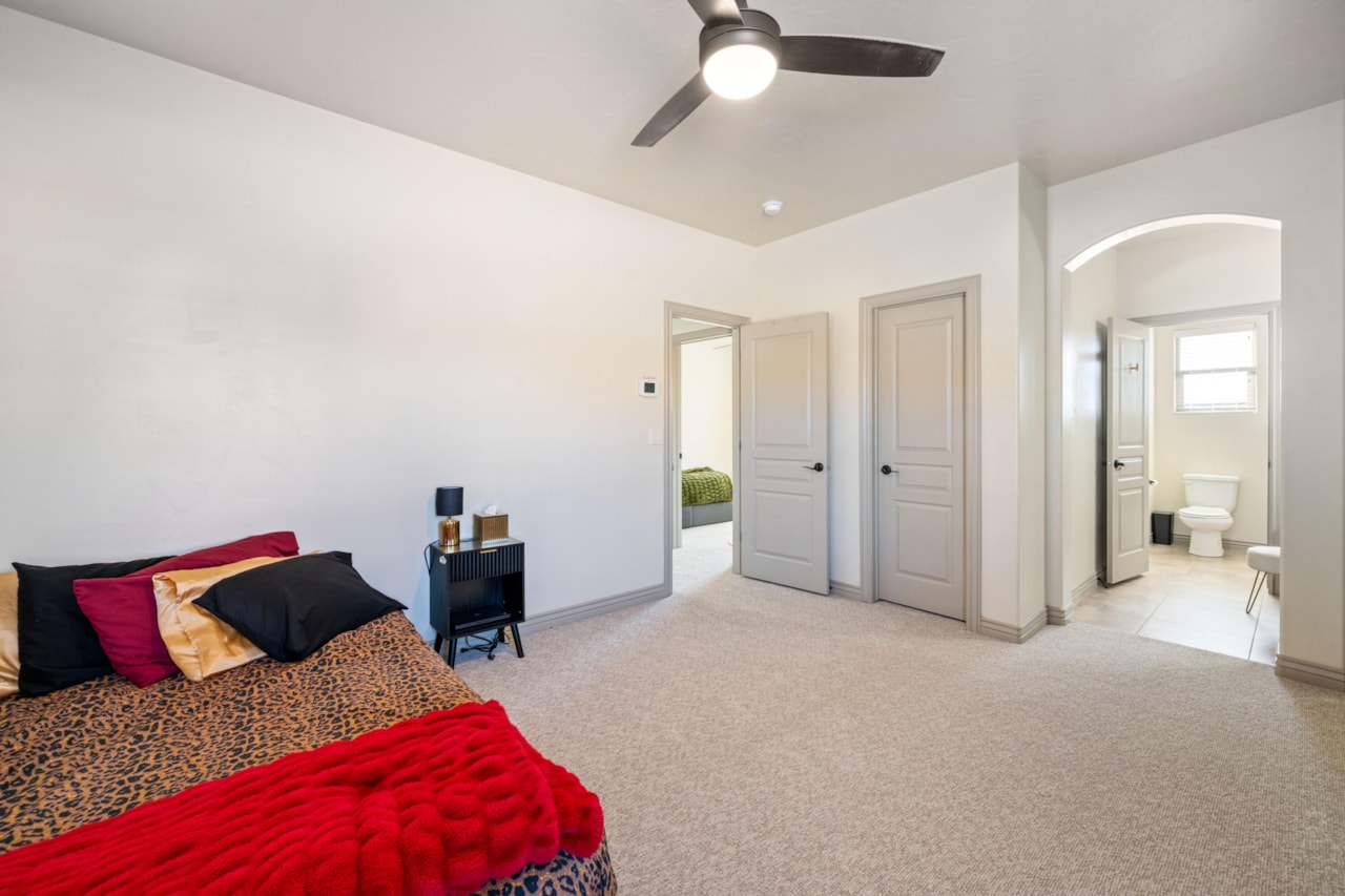 3314 S Noble DR Washington, UT 84780 home for sale, MLS#25-266418 - Erika Rogers Photo 36