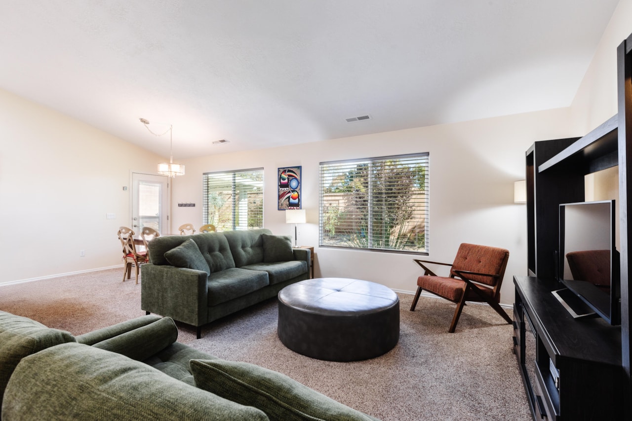 145 N Mall DR #33 St George, UT 84790 home for sale, MLS#25-266424 - Erika Rogers Photo 7