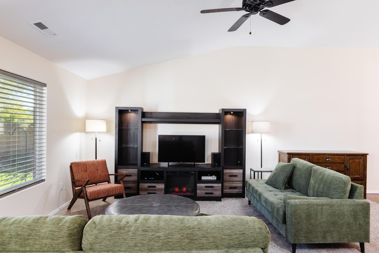 145 N Mall DR #33 St George, UT 84790 home for sale, MLS#25-266424 - Erika Rogers Photo 10