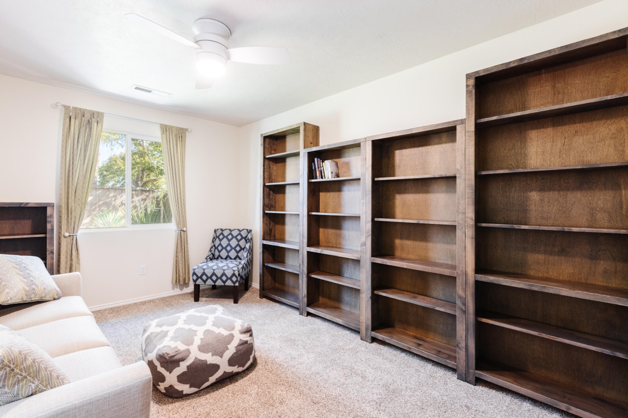 145 N Mall DR #33 St George, UT 84790 home for sale, MLS#25-266424 - Erika Rogers Photo 35