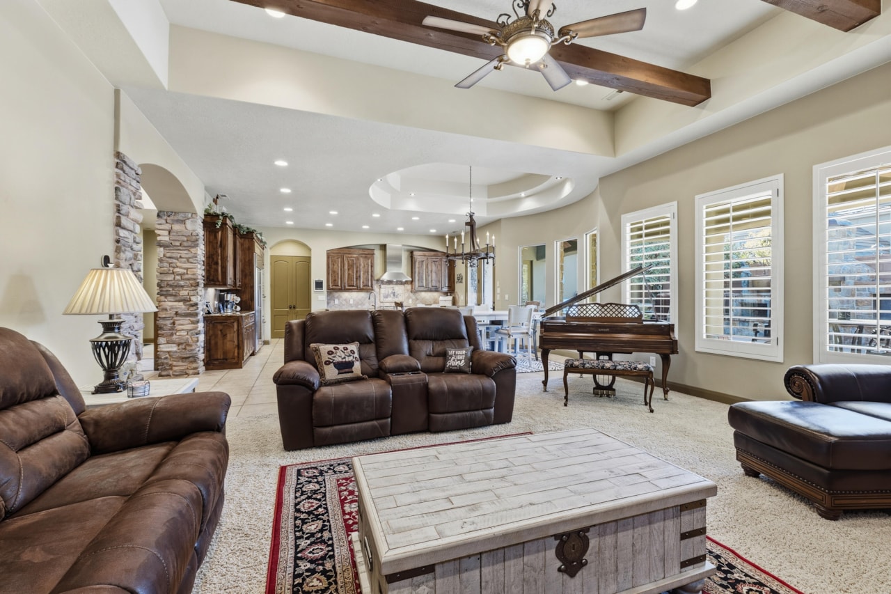 2426 E Springs DR St George, UT 84790 home for sale, MLS#25-266295 - Erika Rogers Photo 40