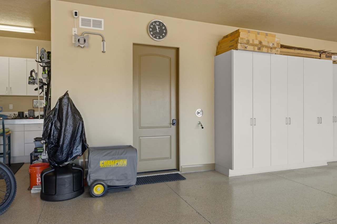 2426 E Springs DR St George, UT 84790 home for sale, MLS#25-266295 - Erika Rogers Photo 65