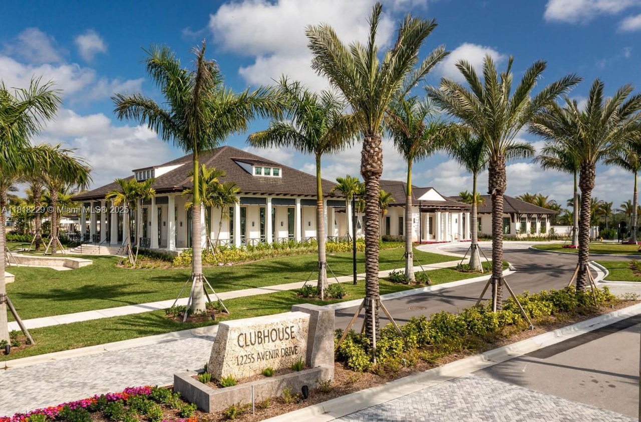 12471 Solana Bay Cir Palm Beach Gardens, FL 33412 | MLS A11818229