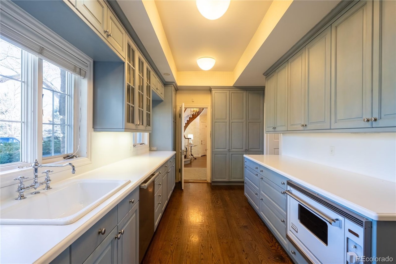 11 Cherry Hills Dr Cherry Hills Country Club A once-in-a-generation opportunity to own one of Cherry Hills Village's most extraordinary estates.... Cherry Hills Village Arapahoe CO 80113 7360325 home for sale $11,950,000 7360325 Photo 17