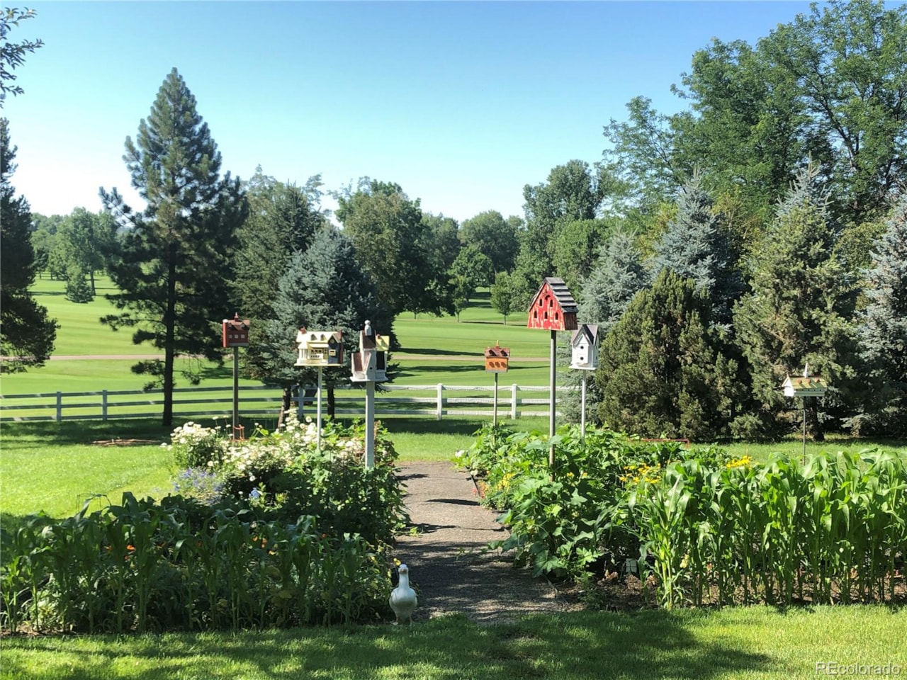 11 Cherry Hills Dr Cherry Hills Country Club A once-in-a-generation opportunity to own one of Cherry Hills Village's most extraordinary estates.... Cherry Hills Village Arapahoe CO 80113 7360325 home for sale $11,950,000 7360325 Photo 19