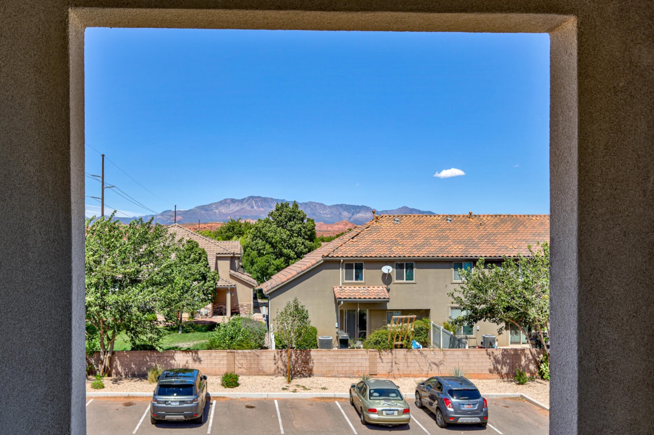 1167 E Telegraph ST #A-305 Washington, UT 84780 condo for sale, MLS#25-265010 - Erika Rogers Photo 18