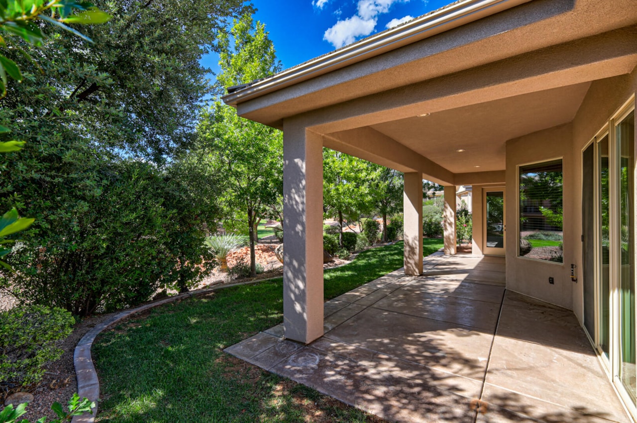 761 W North Links DR Washington, UT 84780 home for sale, MLS#25-265398 - Erika Rogers Photo 30