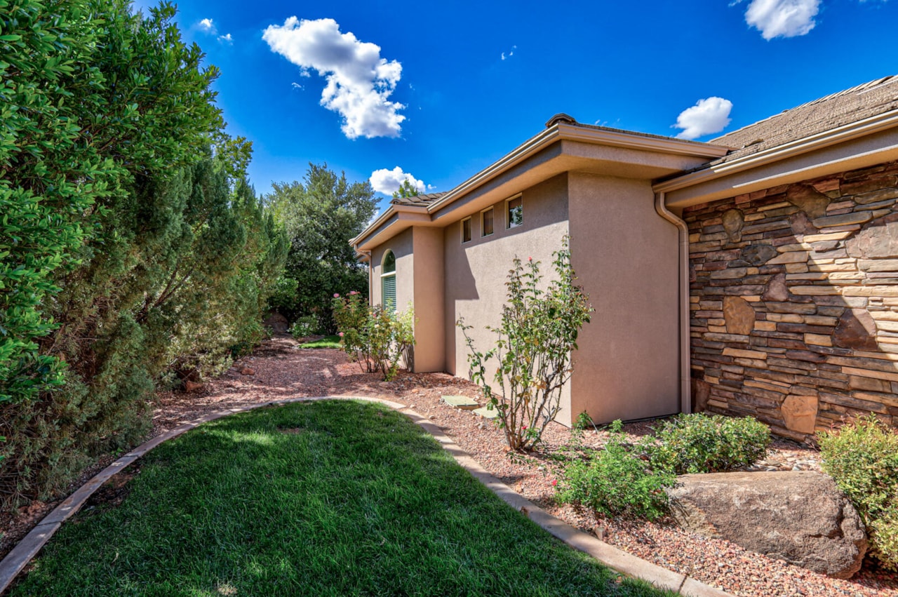 761 W North Links DR Washington, UT 84780 home for sale, MLS#25-265398 - Erika Rogers Photo 34