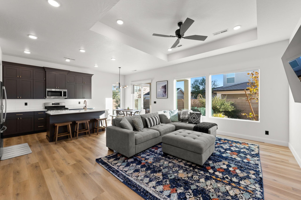 5791 S Russet Sun DR St George, UT 84790 home for sale, MLS#25-266471 - Erika Rogers Photo 10