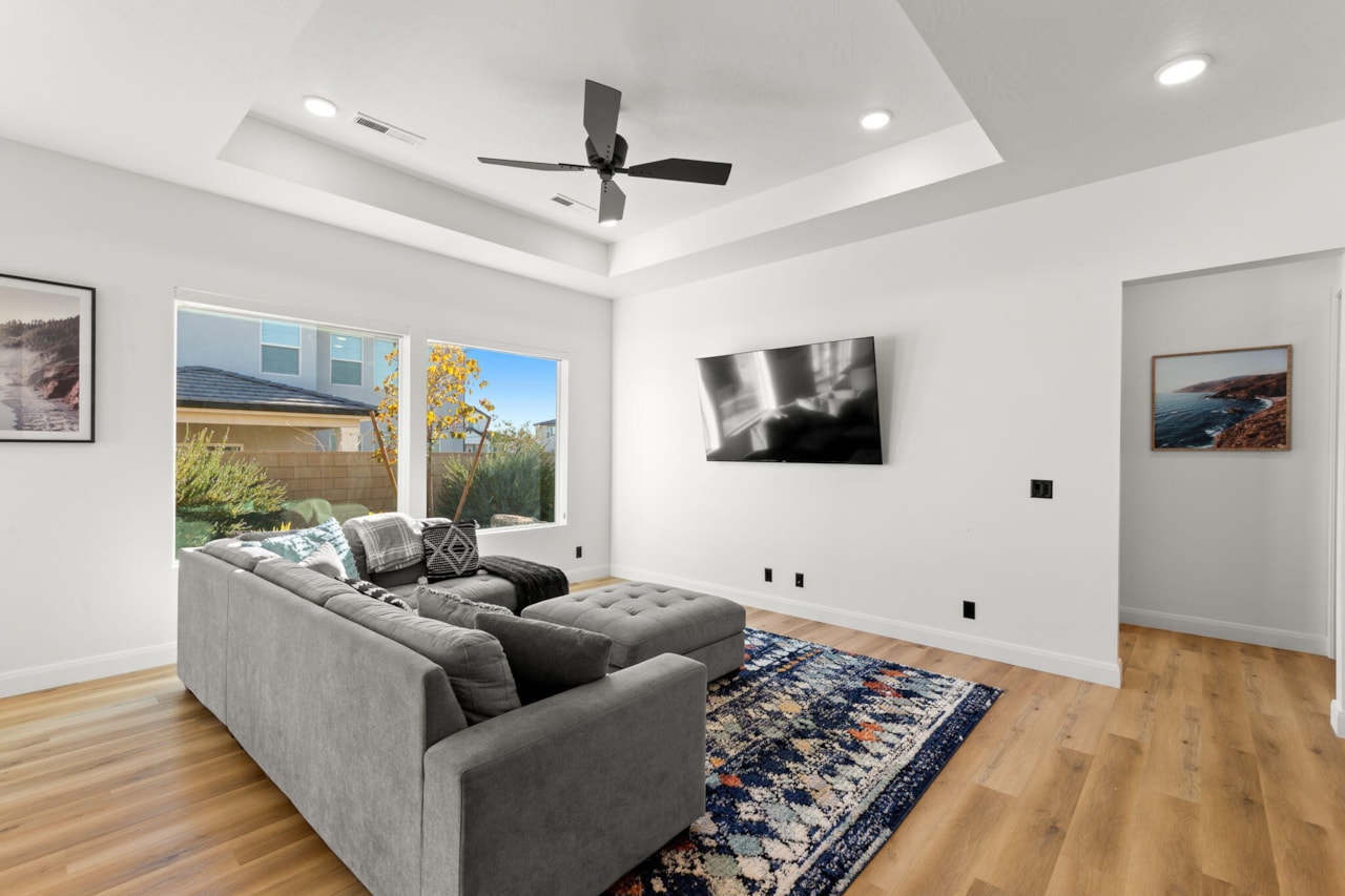 5791 S Russet Sun DR St George, UT 84790 home for sale, MLS#25-266471 - Erika Rogers Photo 11