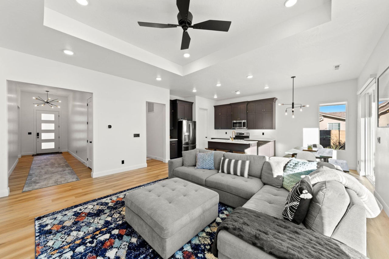 5791 S Russet Sun DR St George, UT 84790 home for sale, MLS#25-266471 - Erika Rogers Photo 12