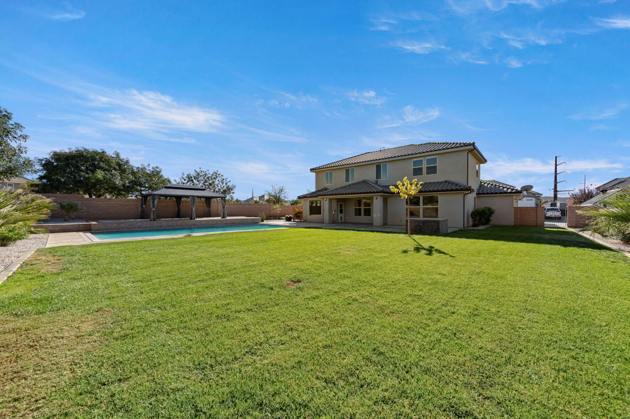 3033 Gentry LN St George, UT 84790 home for sale, MLS#25-263670 - Erika Rogers Photo 33