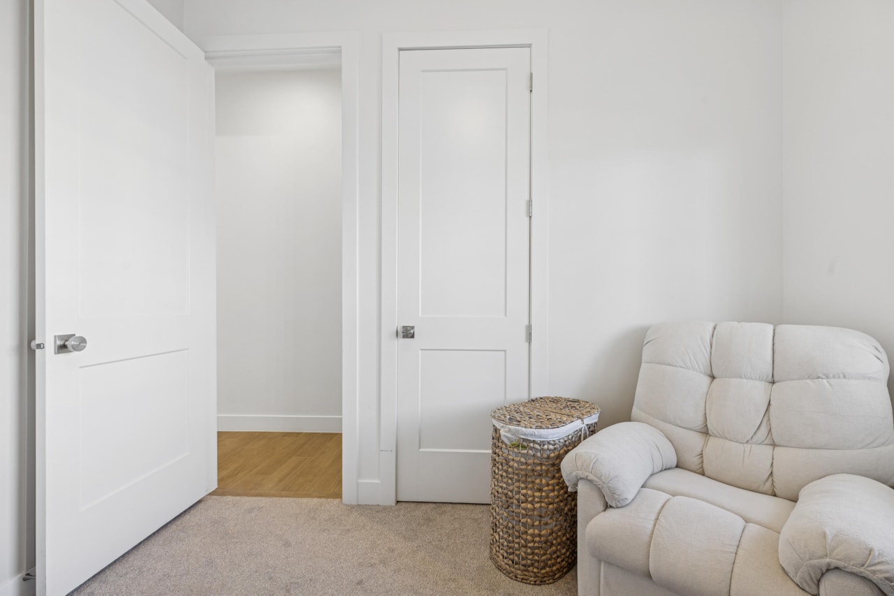 962 E Black Oak DR Washington, UT 84780 home for sale, MLS#25-266448 - Erika Rogers Photo 14