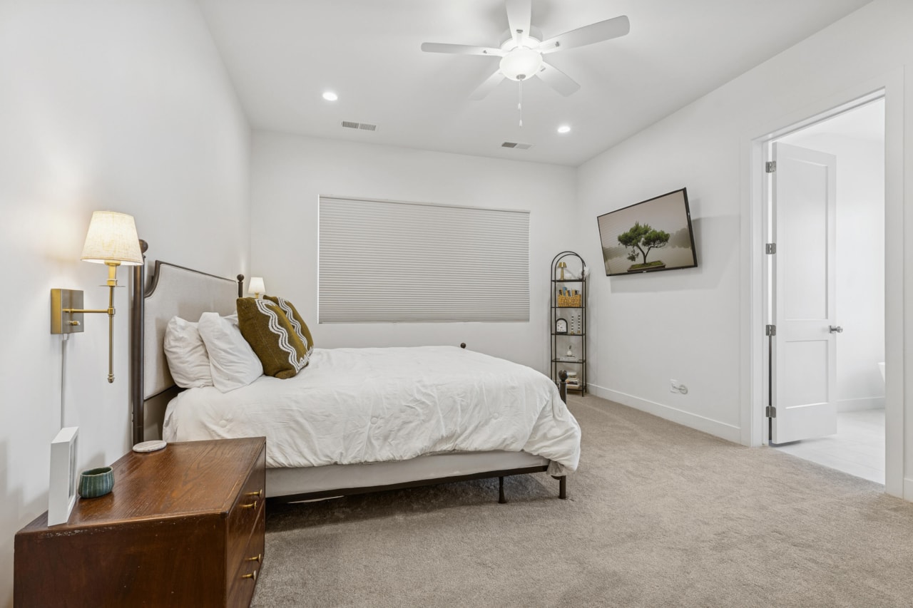 962 E Black Oak DR Washington, UT 84780 home for sale, MLS#25-266448 - Erika Rogers Photo 17