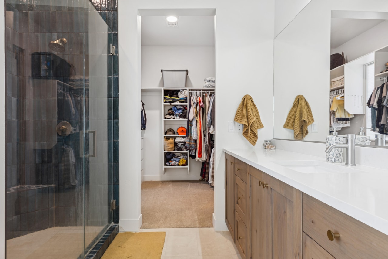 962 E Black Oak DR Washington, UT 84780 home for sale, MLS#25-266448 - Erika Rogers Photo 19